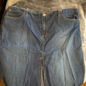 VINTAGE SQ STRETCH MINI SKIRT SZ 13 - split front soft denim very good condition